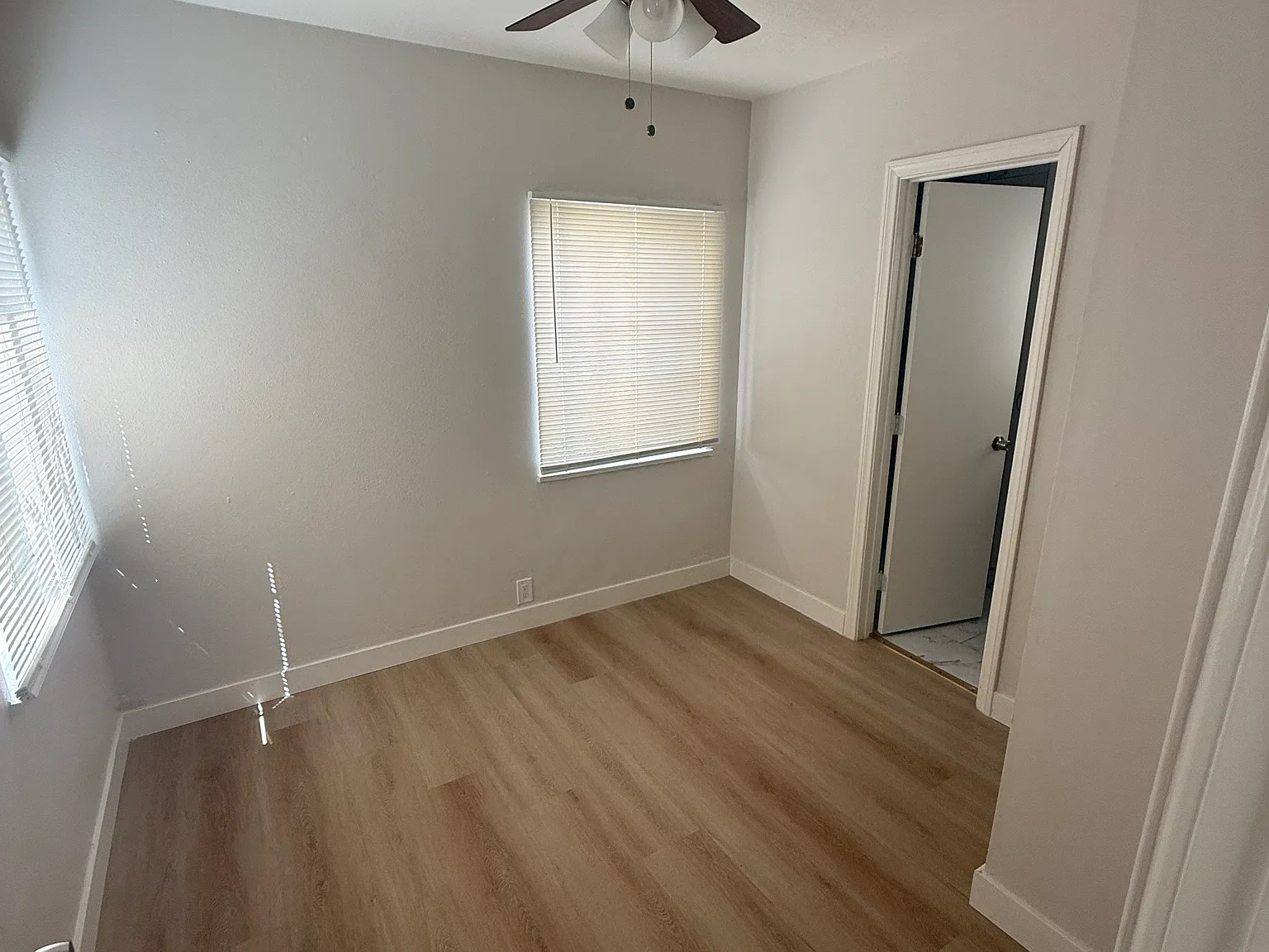 1 bed, 500 sqft, $1,750 — Photo 2