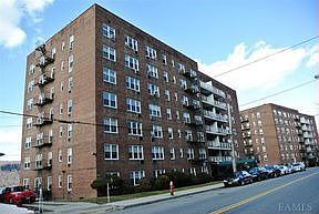 1st image of 679 Warburton Ave APT 4S