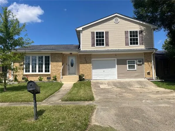 3173 Keith Way Dr, Harvey, LA 70058