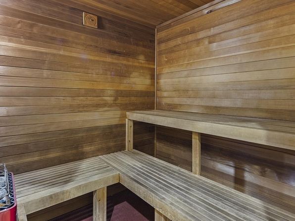 1 Richmond St APT 4083