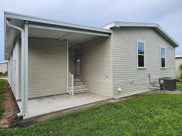 215 Caviller Ct #215 — Photo 20