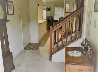 256 Stonehedge Ln, Mechanicsburg, PA 17055