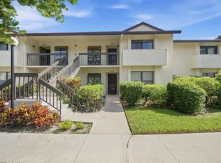 3340 Lucerne Park Dr, Greenacres, FL 33467