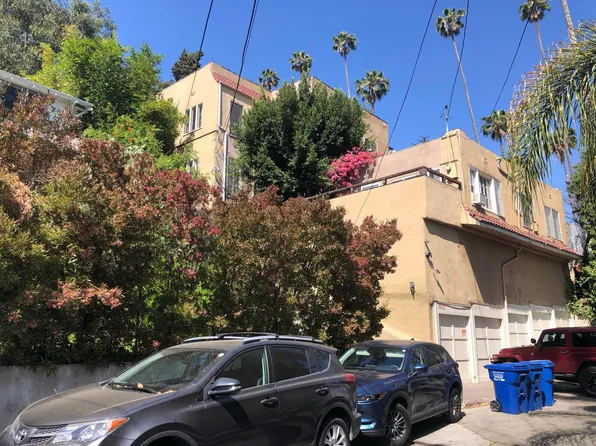 3464 Larissa Dr, Los Angeles, CA