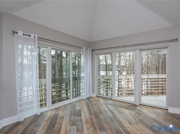112 Water Pointe Ct, Midlothian, VA 23112