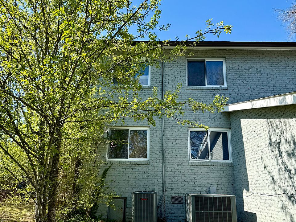 1st image of 5639 Lon Roberts Dr APT 2