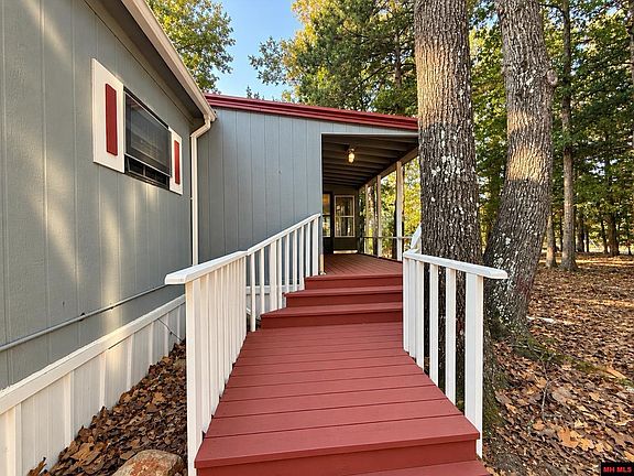 3rd image of 661-10 Nubbin Ridge Rd