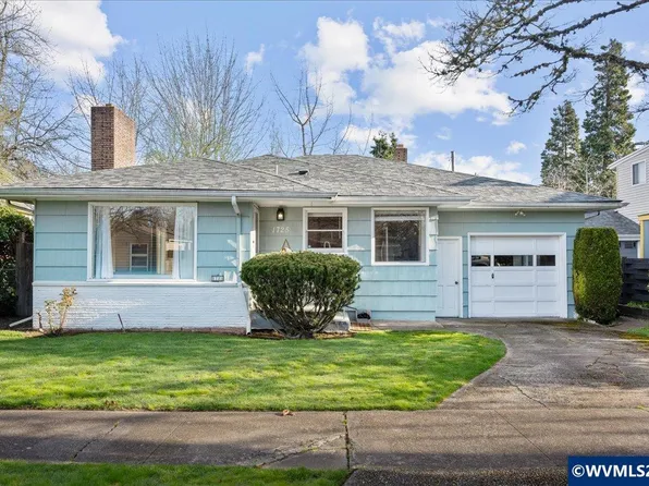 1725 Grant St NE, Salem, OR 97301