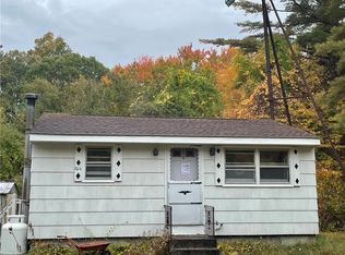 146 Long Entry Rd, Glocester, RI 02814