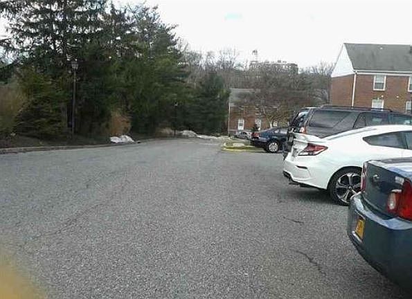 2nd image of 349 Homeland Southway APT 2A