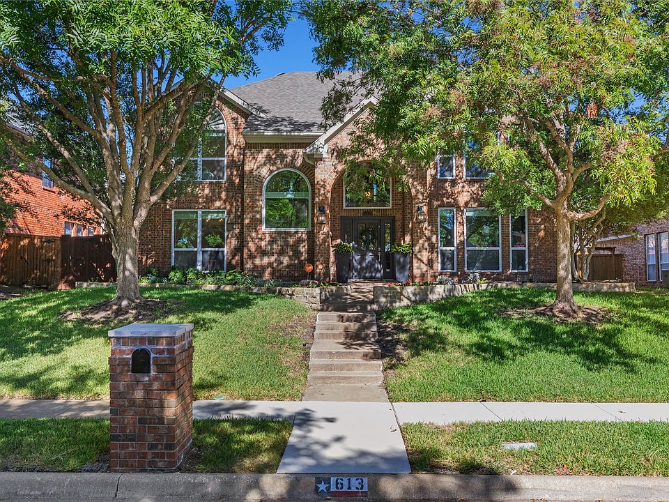 1st image of 613 Water Oak Dr