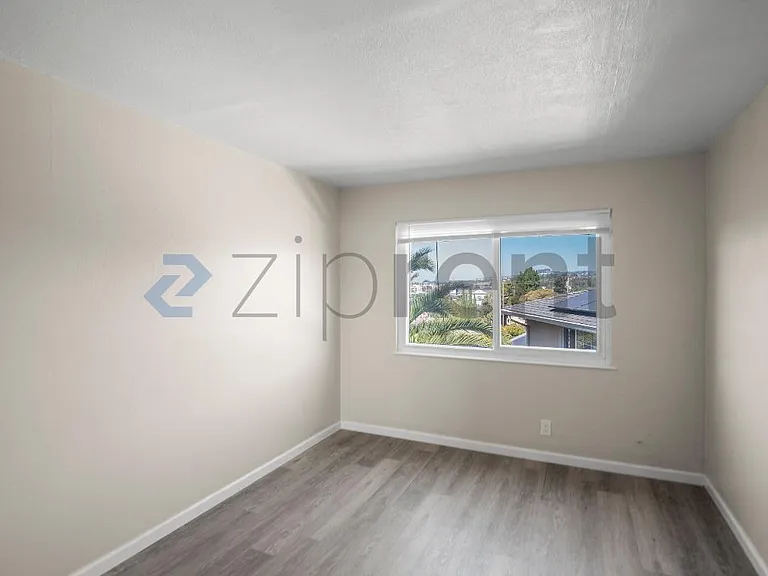 24035 2nd St #204 — Photo 17