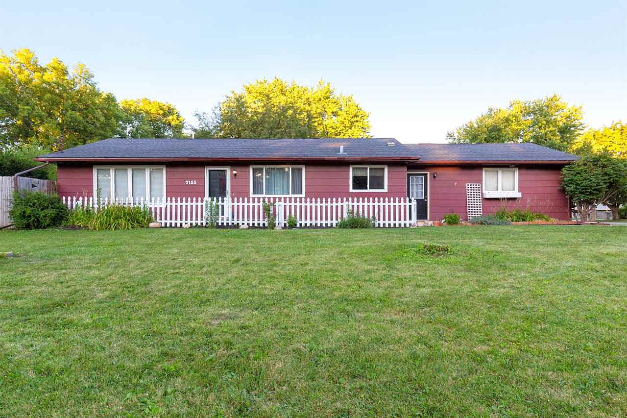 3155 Hammond Ave, Waterloo, IA 50702 Zillow