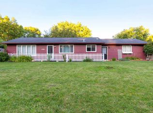 3155 Hammond Ave, Waterloo, IA 50702