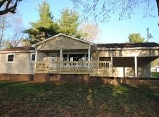164 Johnson Cir, Lenoir City, TN 37771