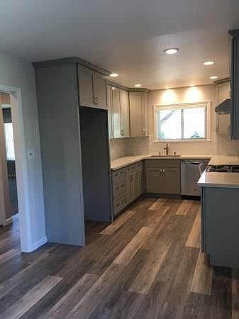 1st image of 574 Alberta Ave