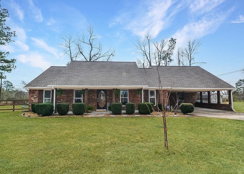 1st image of 98 Milo Dr