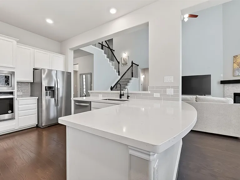 4018 Martin Ridge Dr — Photo 13