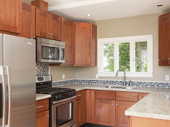 Remodeled kitchen - Master Unit