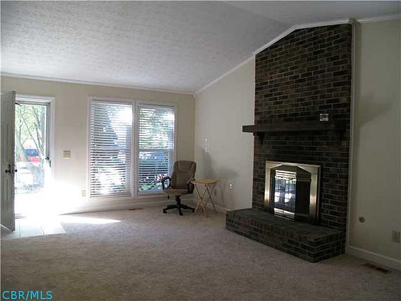 5th image of 2966 Royalwood Dr