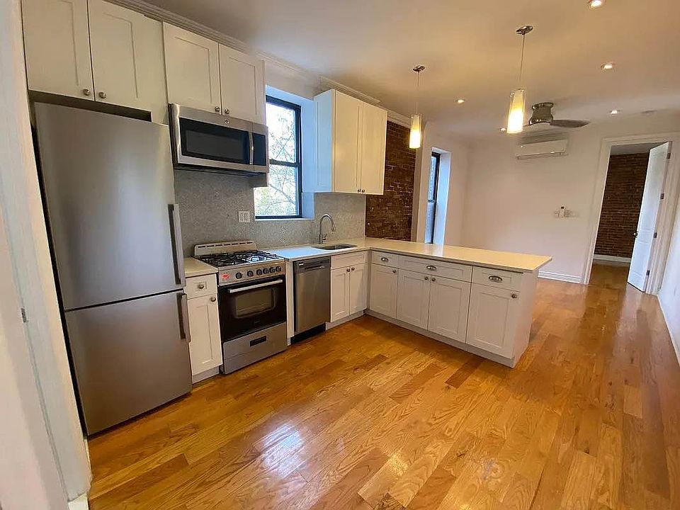 1st image of 857 Union St #B3
