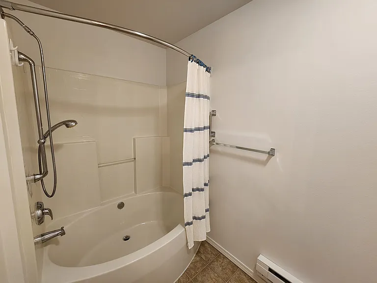 6401 Hazel Ln SE #B-12 — Photo 19