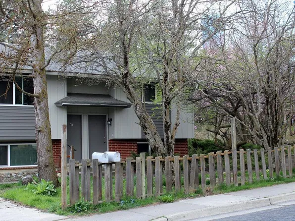 385 NW Robert St, Pullman, WA 99163