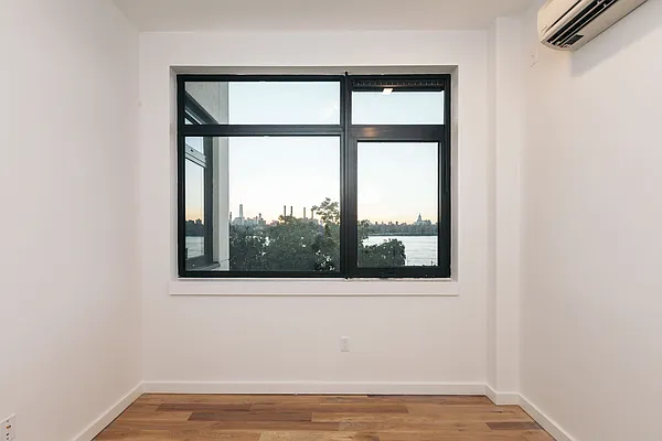 Rented by Nooklyn NYC LLC | media 121