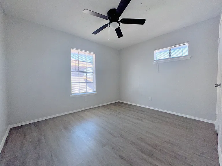 314 S 28th St #4 — Photo 12