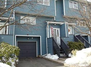 68 Village Grn, Bardonia, NY 10954