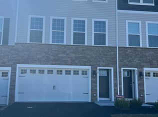 410 Monte Farm Rd, Mount Laurel, NJ 08054