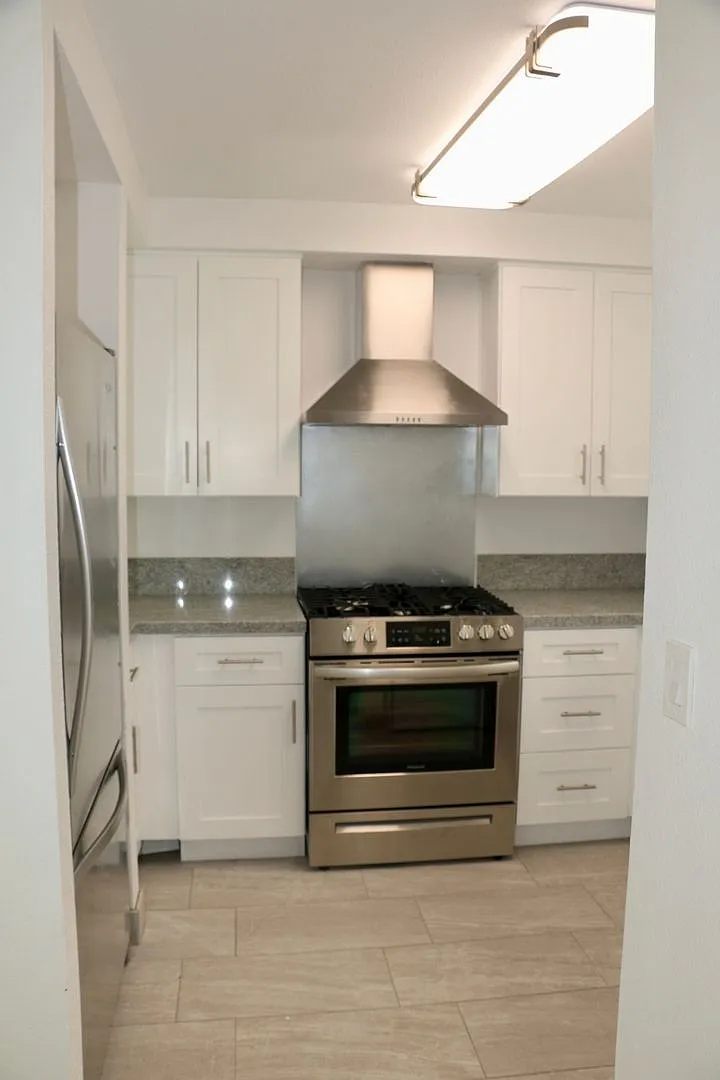 125 Hillcrest Drive — Photo 2