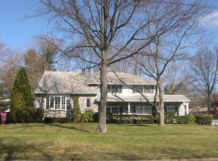 2315 Laurel Dr, Cinnaminson, NJ 08077