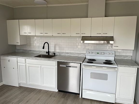3rd image of 877 Tn Ave S