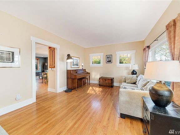 5th image of 317 Rogers St NW