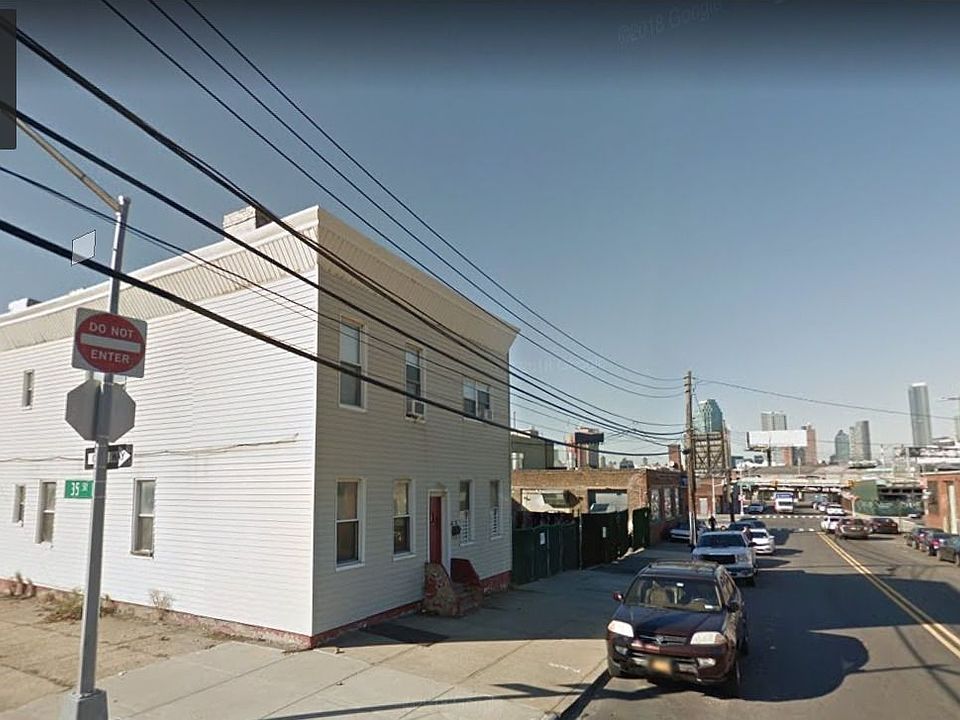 2nd image of 34-20 Bradley Ave #4