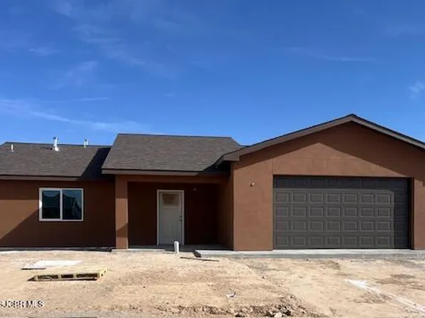 2060 Harrier St, Farmington, NM 87401