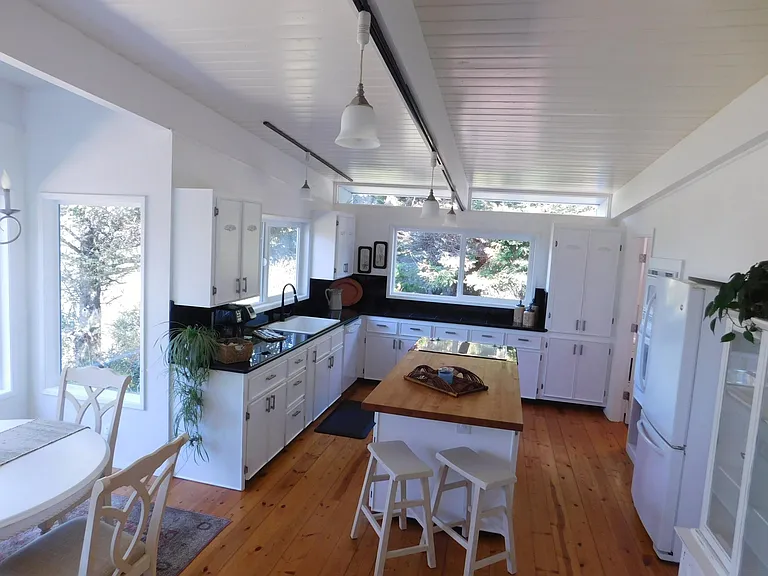 28601 Brooks Rd — Photo 11