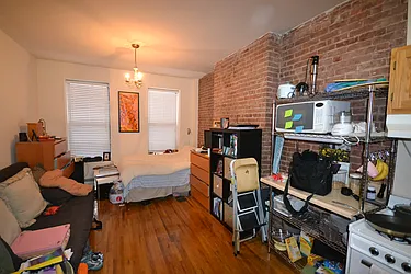 Rented by ArdorNY