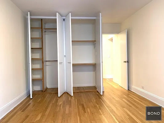 Rented by Bond New York | media 5