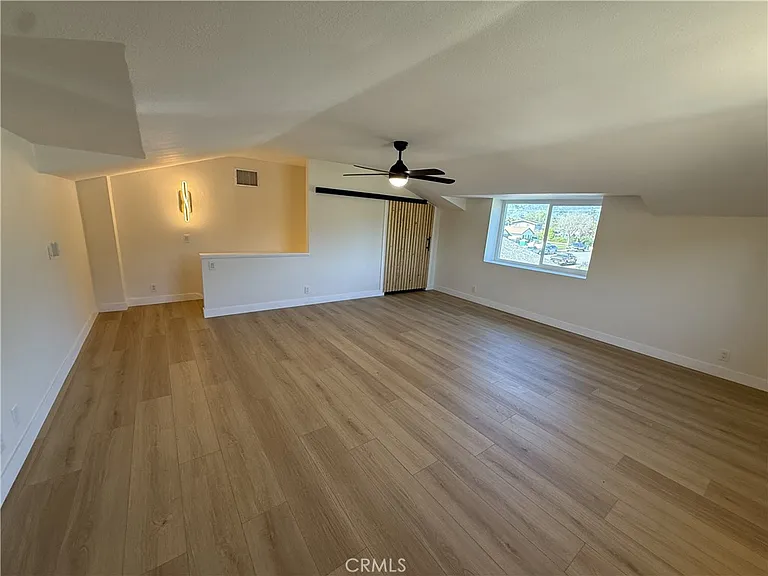 906 Majella Ave — Photo 24