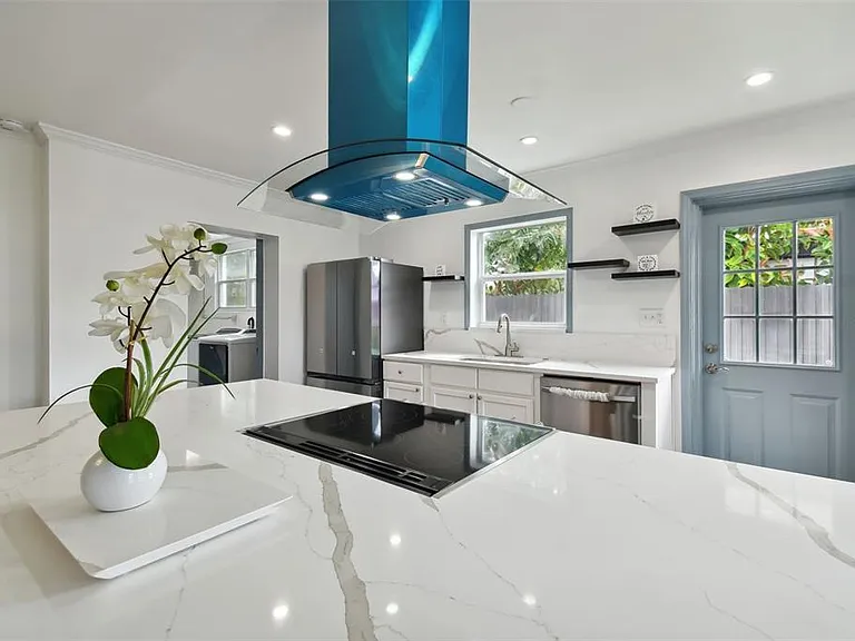 3905 W Paxton Ave — Photo 9