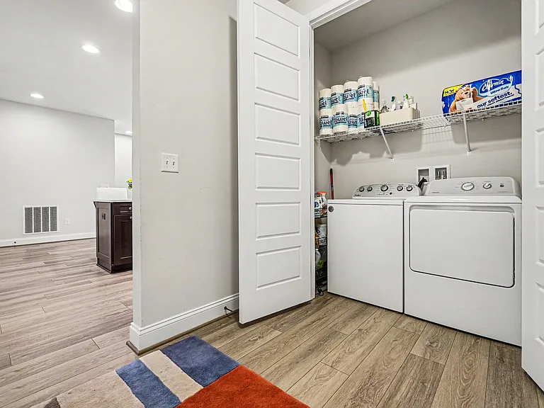 1318 Revival Dr — Photo 42