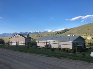 76 Sunflower Rd, Salmon, ID 83467