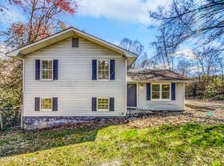 814 Oliver Rd, Knoxville, TN 37920
