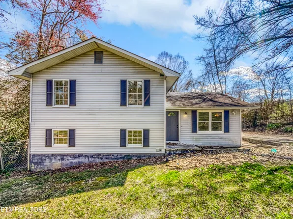 814 Oliver Rd, Knoxville, TN 37920
