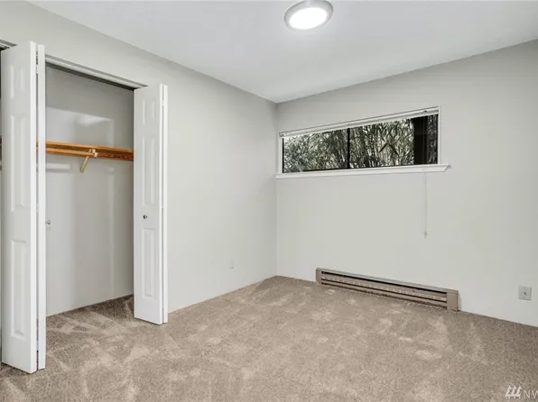 6006 3rd Ave NW Unit 2, Seattle, WA 98107