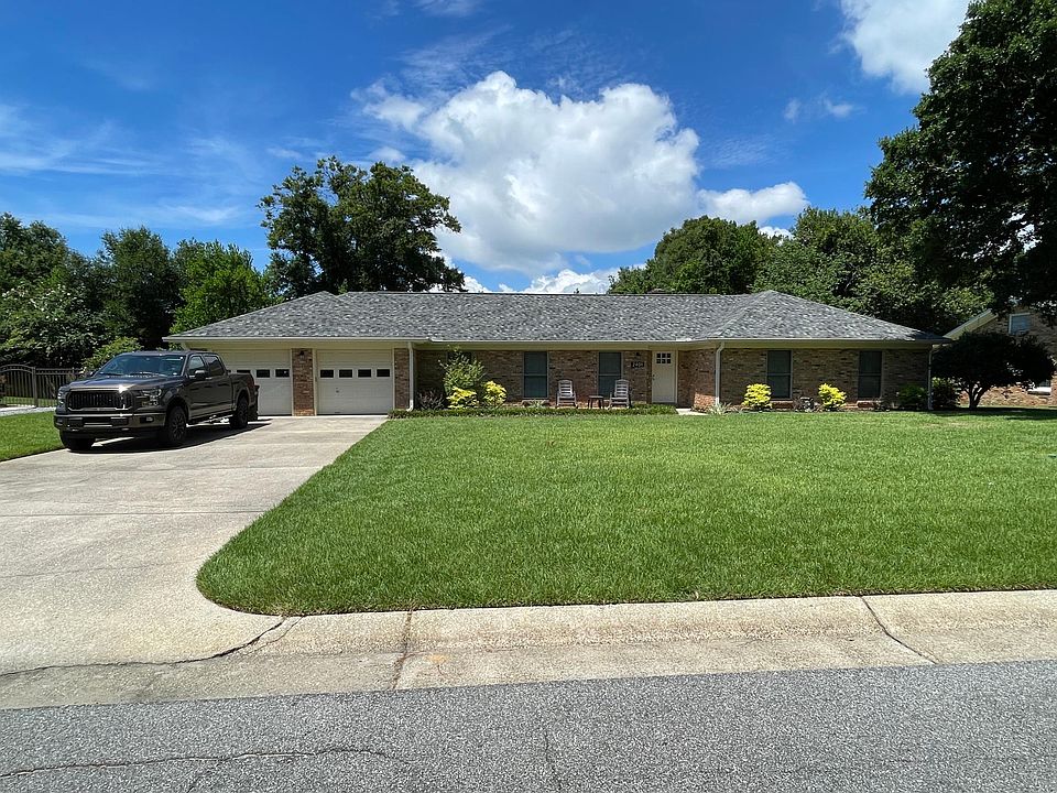 1st image of 2401 Connell Dr