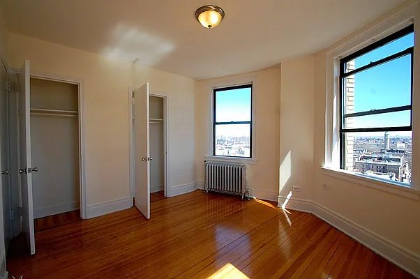 Rented by Bohemia Realty Group | media 19