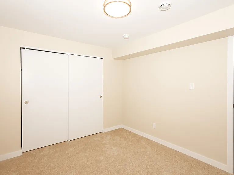 1415 Rothesay St #10 — Photo 16